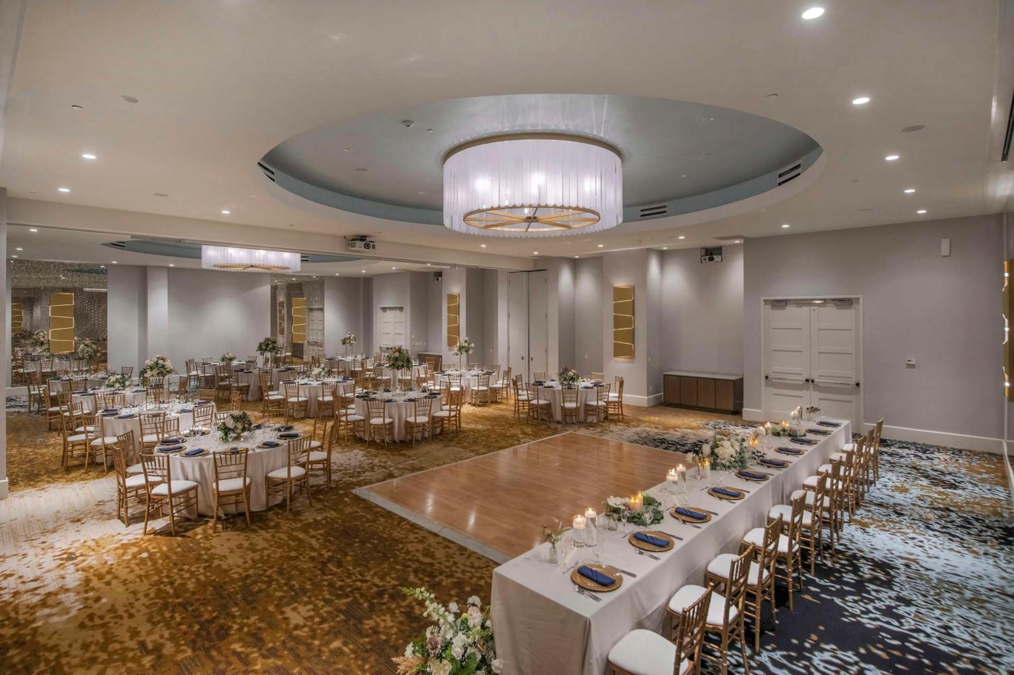Embassy Suites By Hilton Raleigh Durham Airport Brier Creek Exterior photo