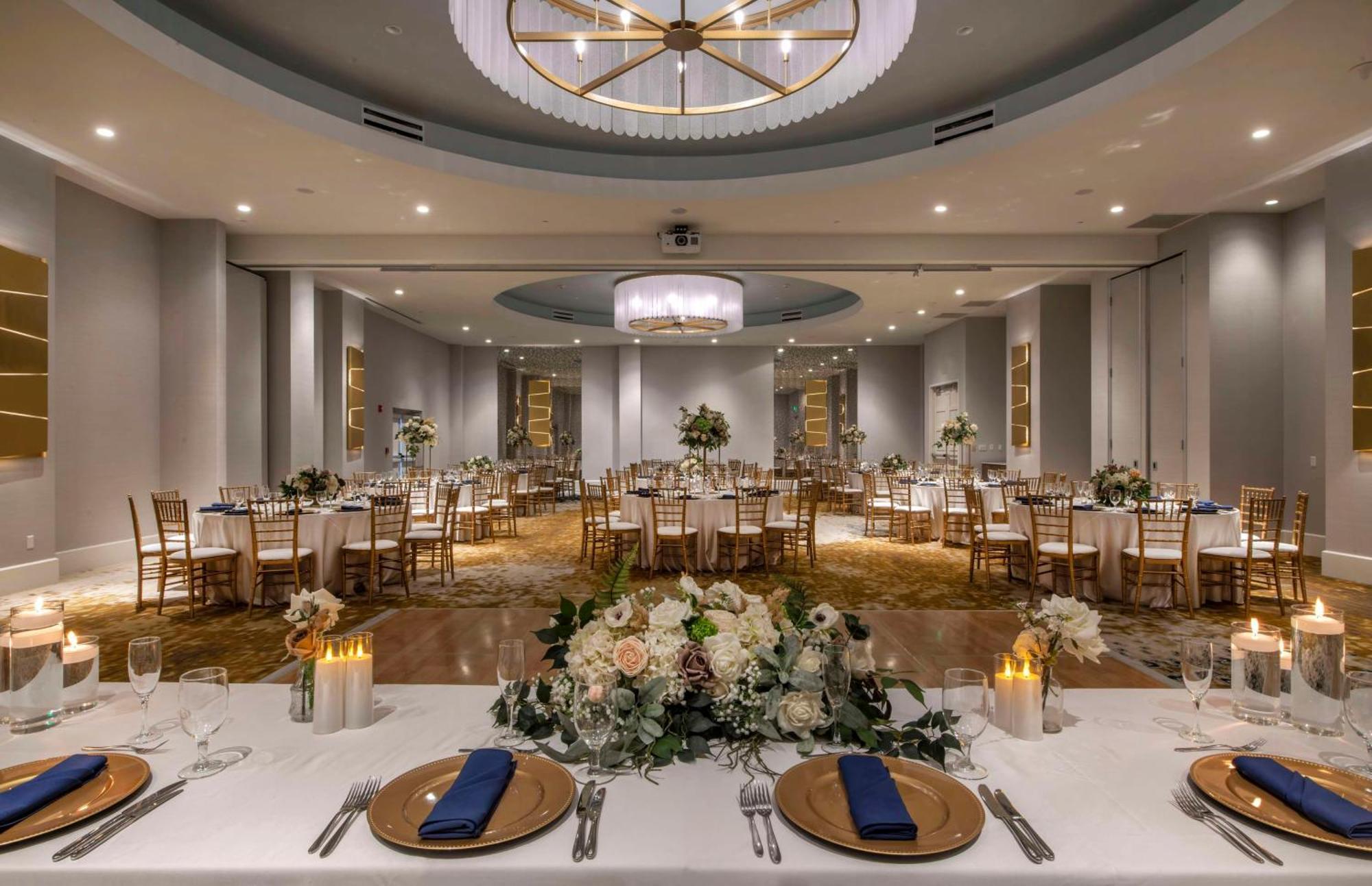Embassy Suites By Hilton Raleigh Durham Airport Brier Creek Exterior photo